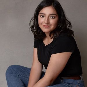 Meet your Posher, Paulina